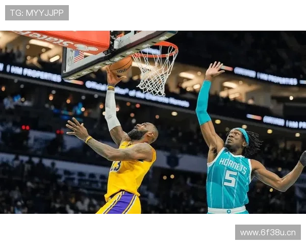 湖人退货中锋强势统治内线 湖人退货中锋强势统治内线